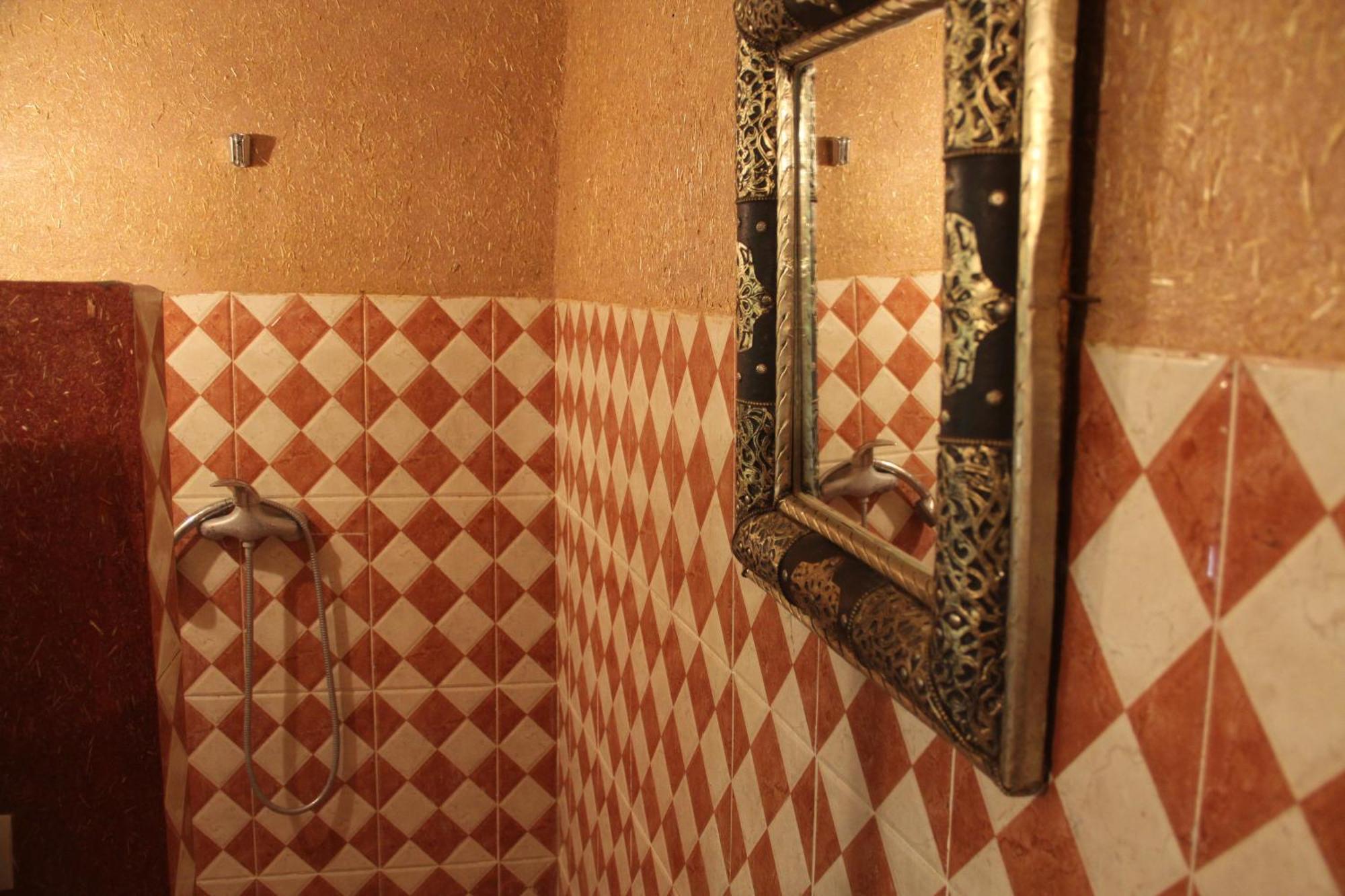Hotel Prends Ton Temps Zagora Pokoj fotografie