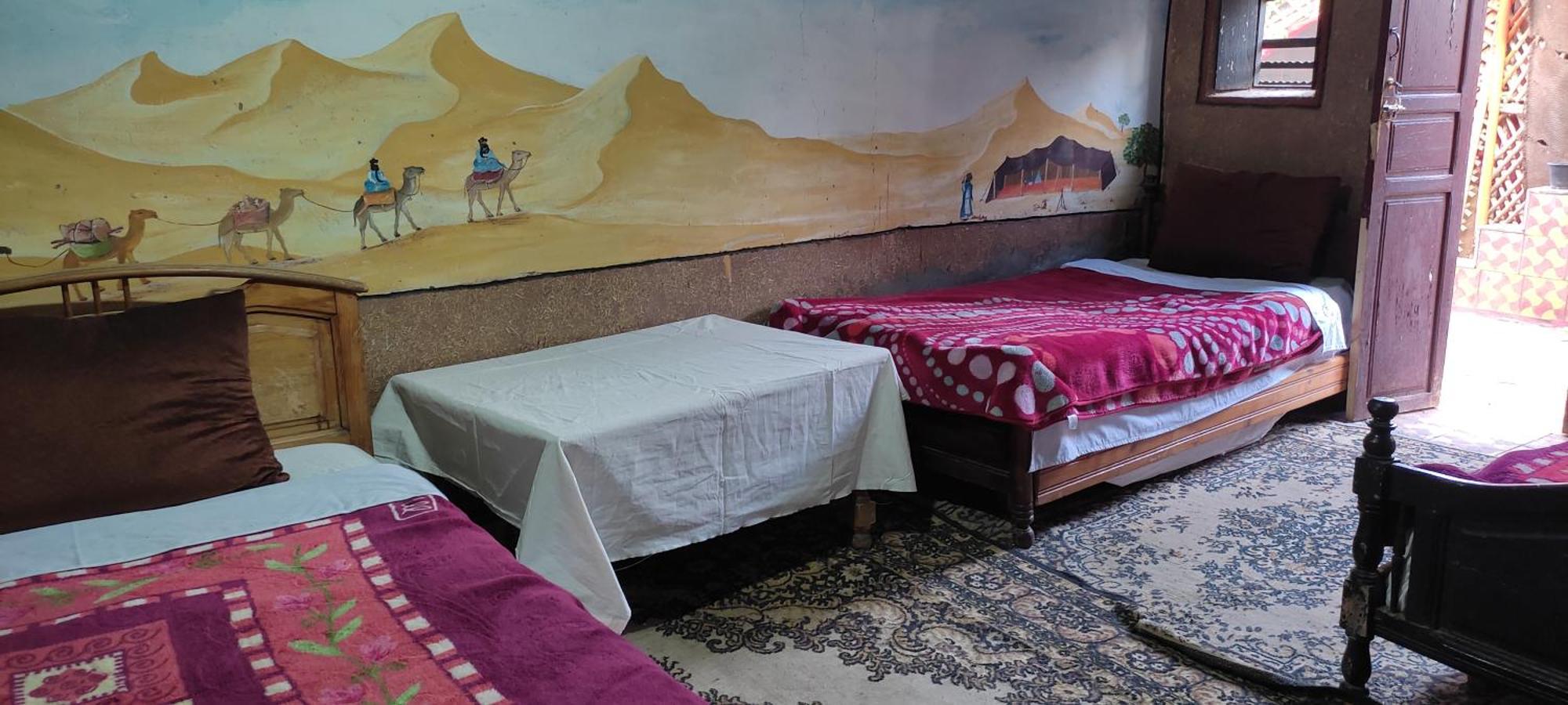 Hotel Prends Ton Temps Zagora Pokoj fotografie