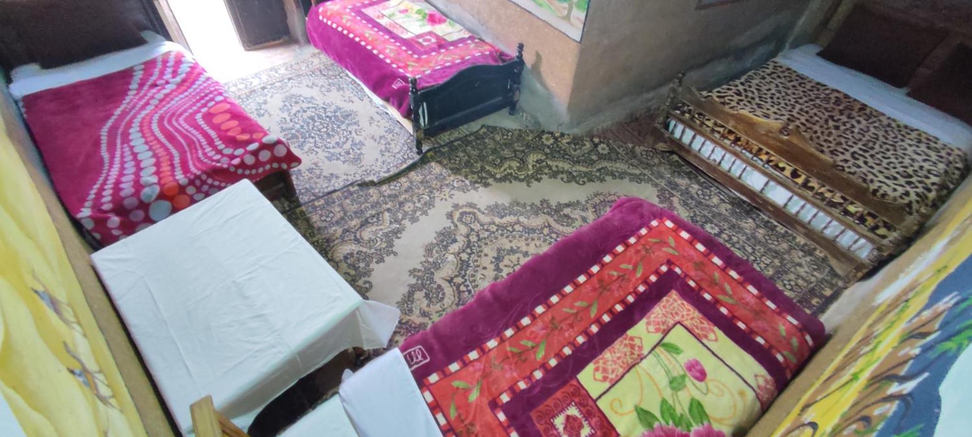 Hotel Prends Ton Temps Zagora Pokoj fotografie